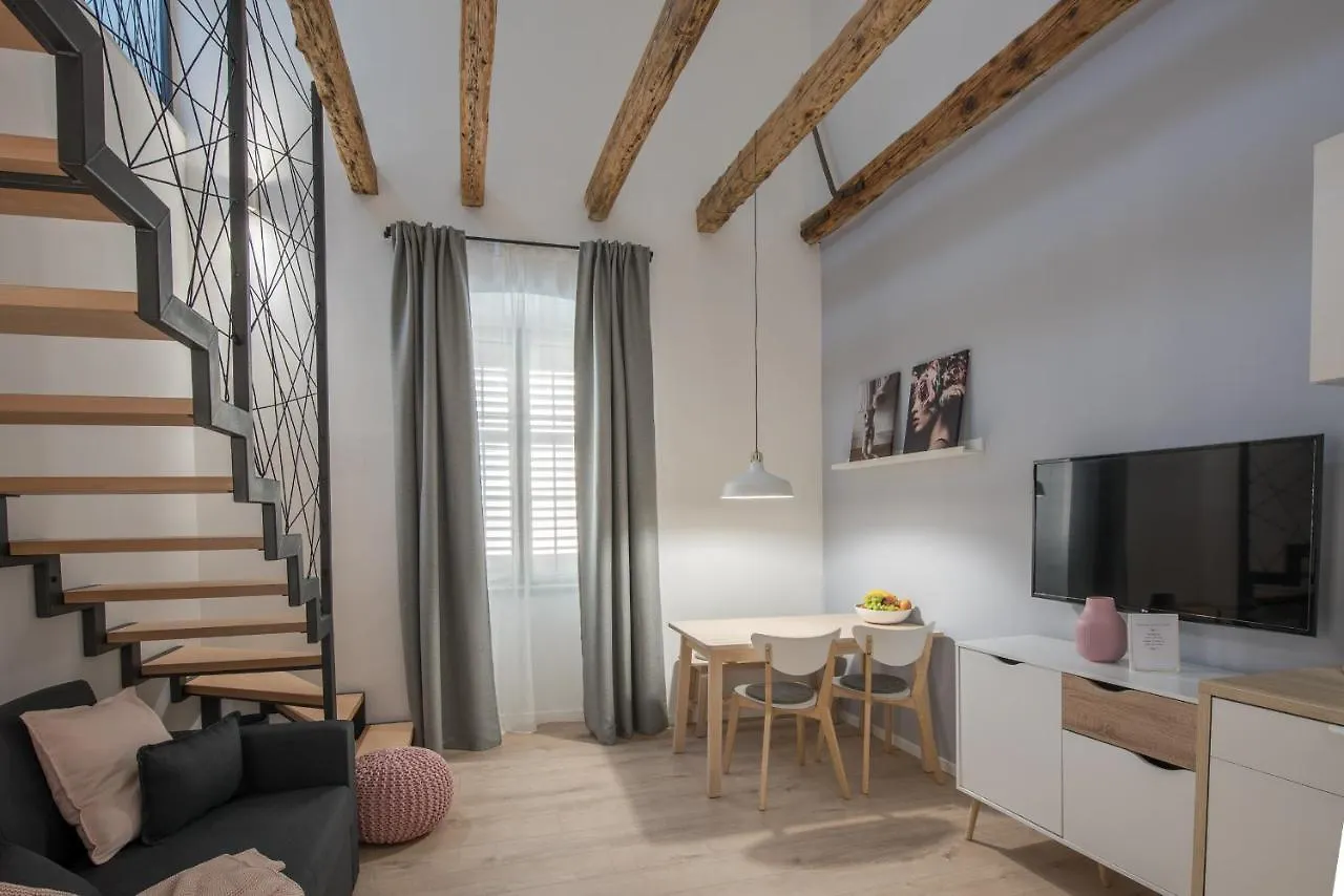 Deluxe Gladiators House - Parking Included Apartment Pula