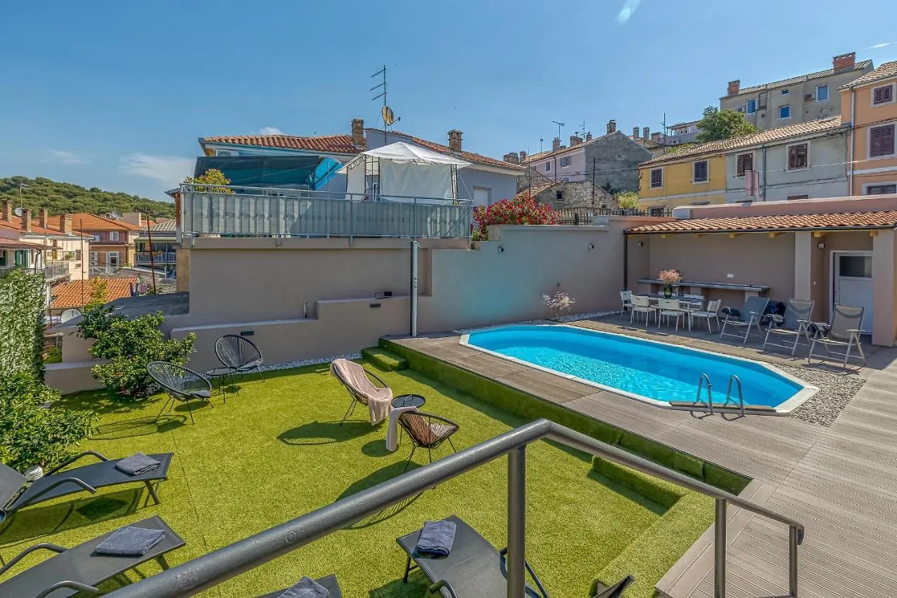 Deluxe Gladiators House - Parking Included Apartment Pula