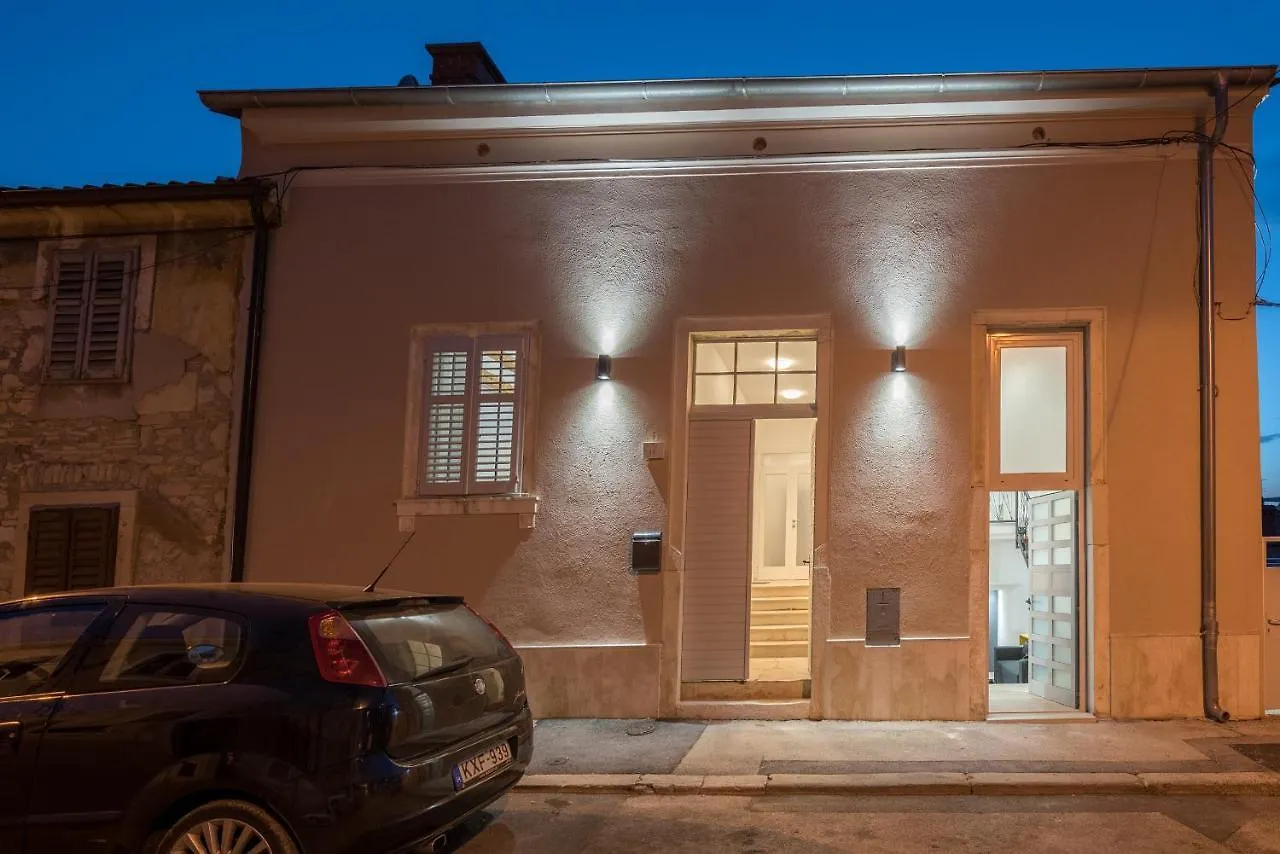 Deluxe Gladiators House - Parking Included Apartment Pula