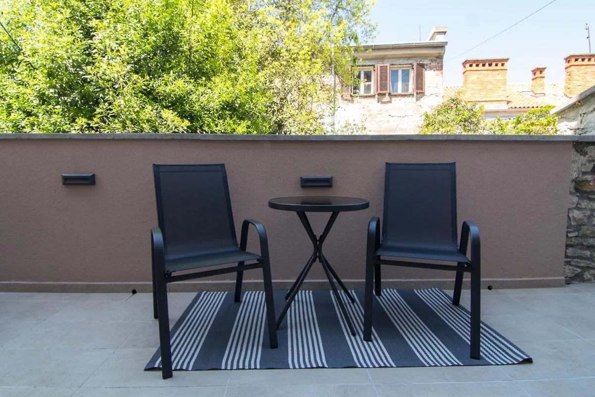 Deluxe Gladiators House - Parking Included Apartment Pula 0*,